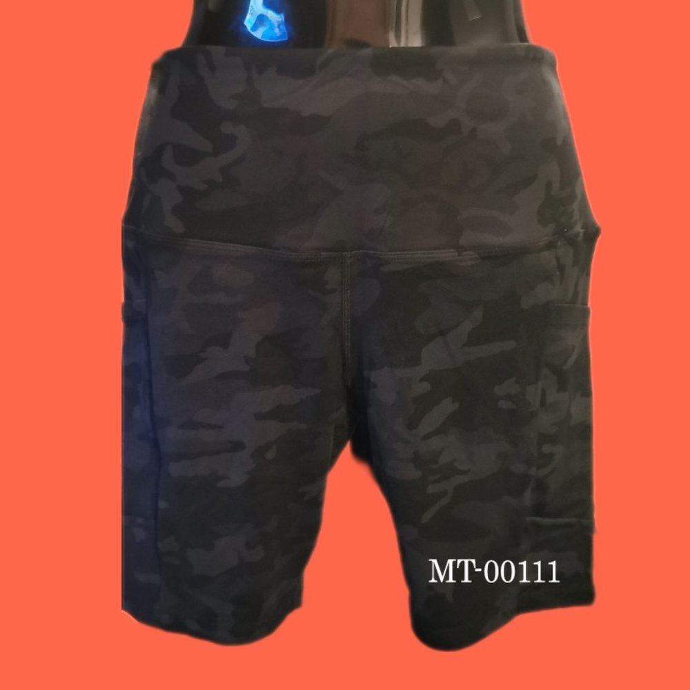 Tuff Veda  Women’s Short (Black Como)